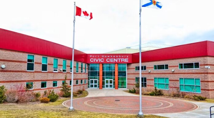 Port Hawkesbury approves balanced budget with stable tax rates