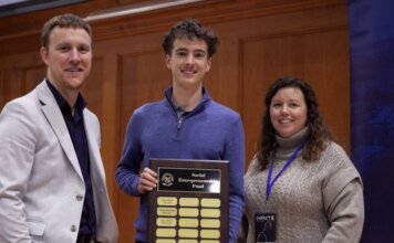 StFX student tackles environmental waste with innovative “Pikl Glasses” venture